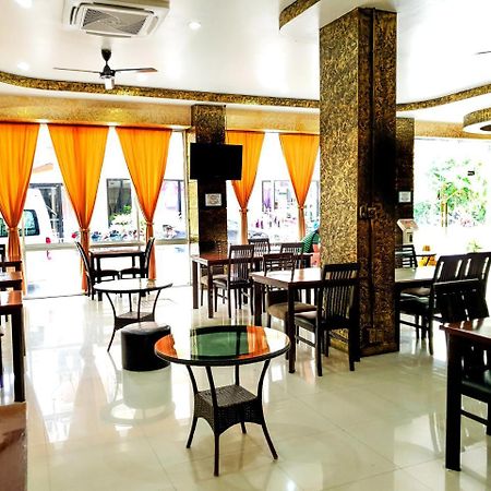 Sharaya Residence Patong Esterno foto