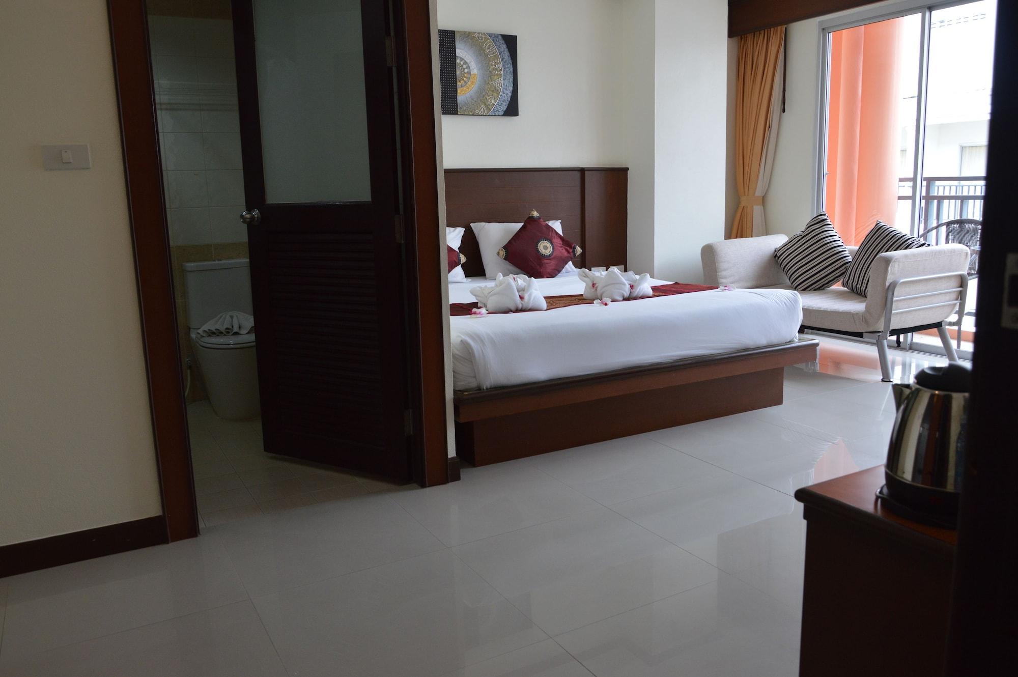 Sharaya Residence Patong Esterno foto