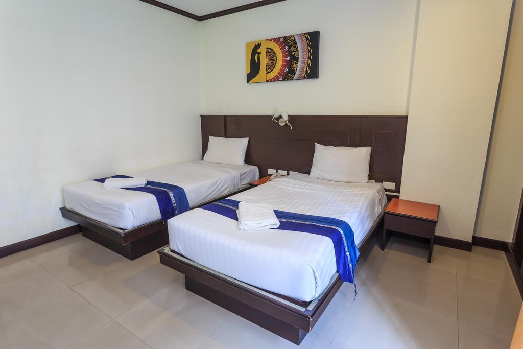 Sharaya Residence Patong Esterno foto